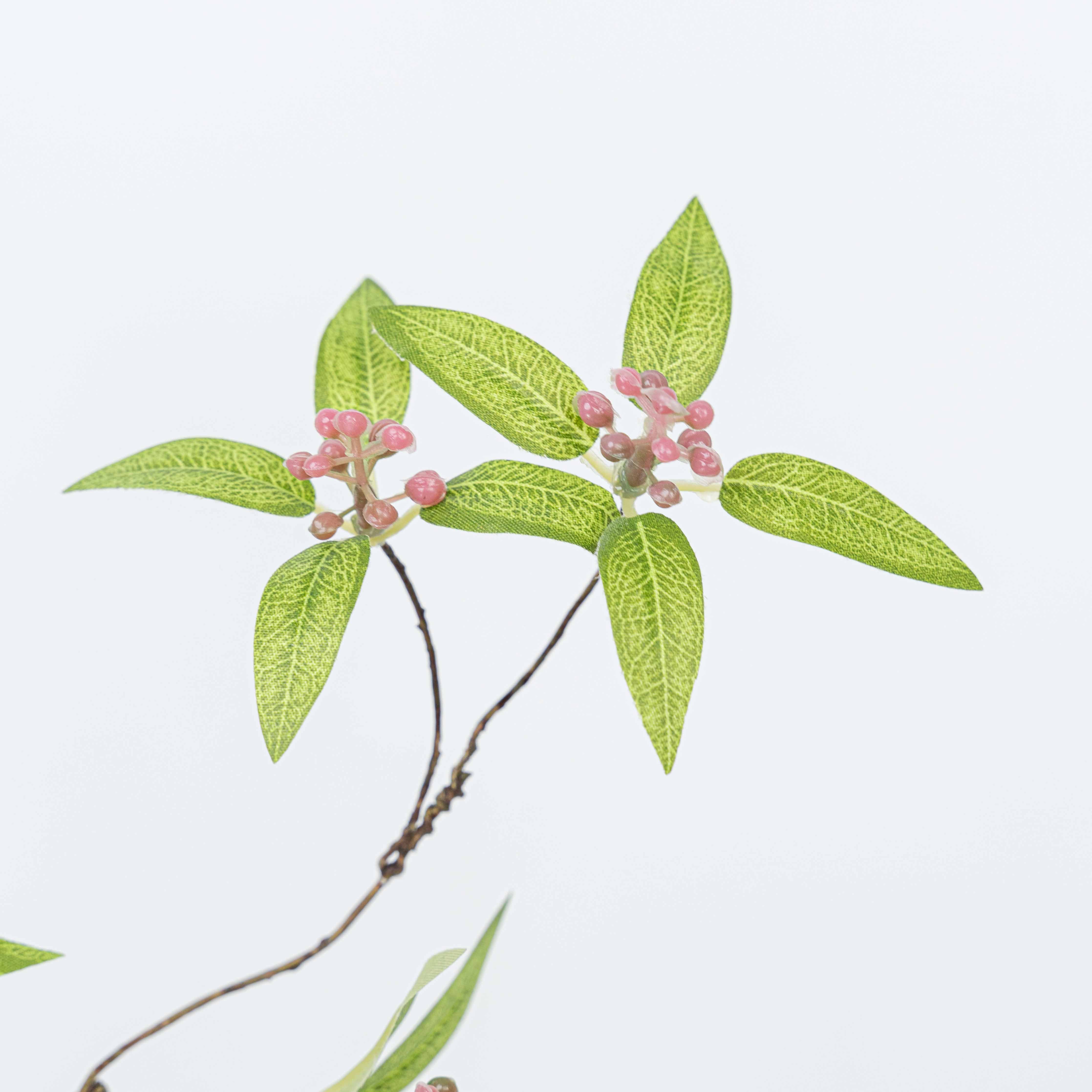 45" BERRY LEAF SPRAY