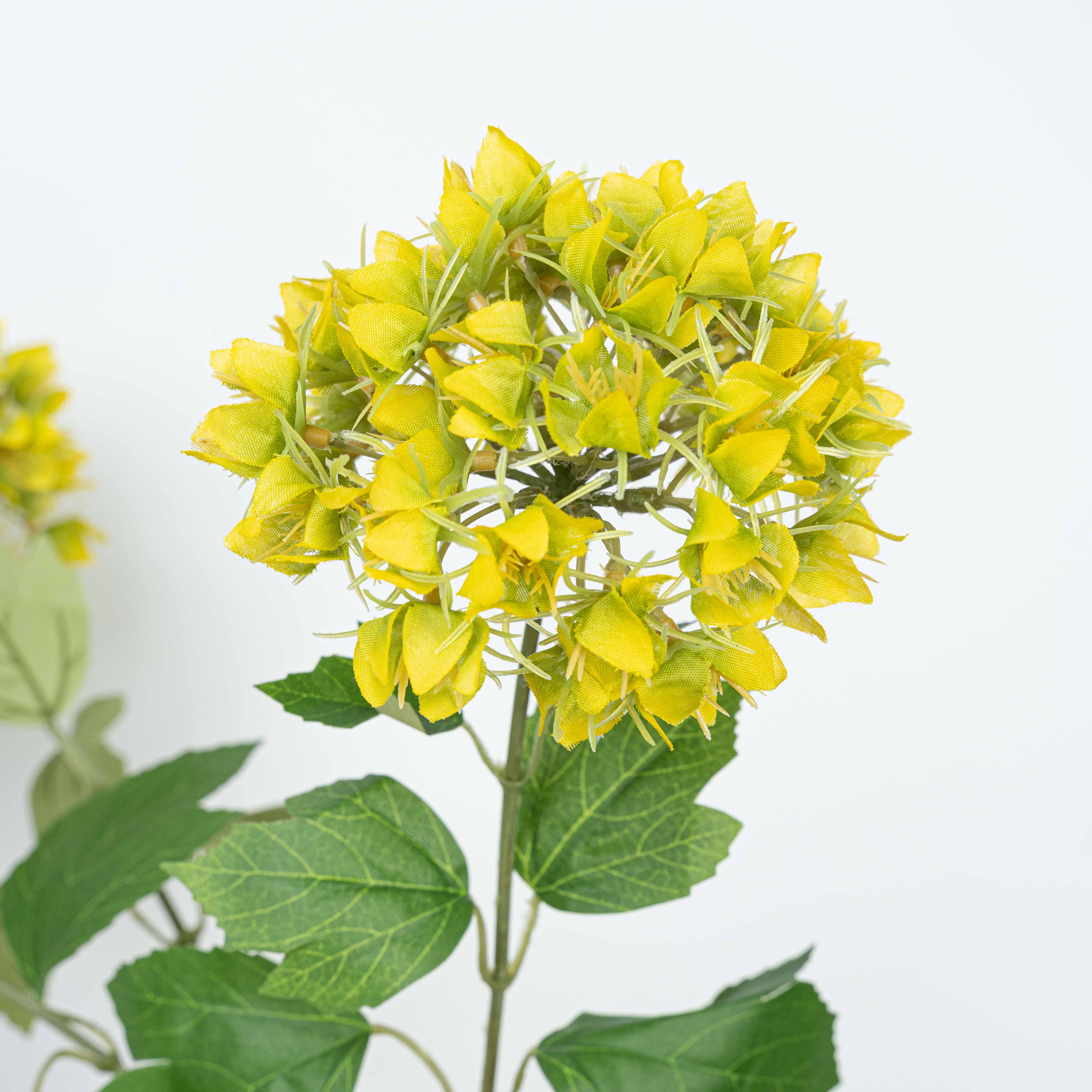 27" SNOWBALL SPRAY X 3