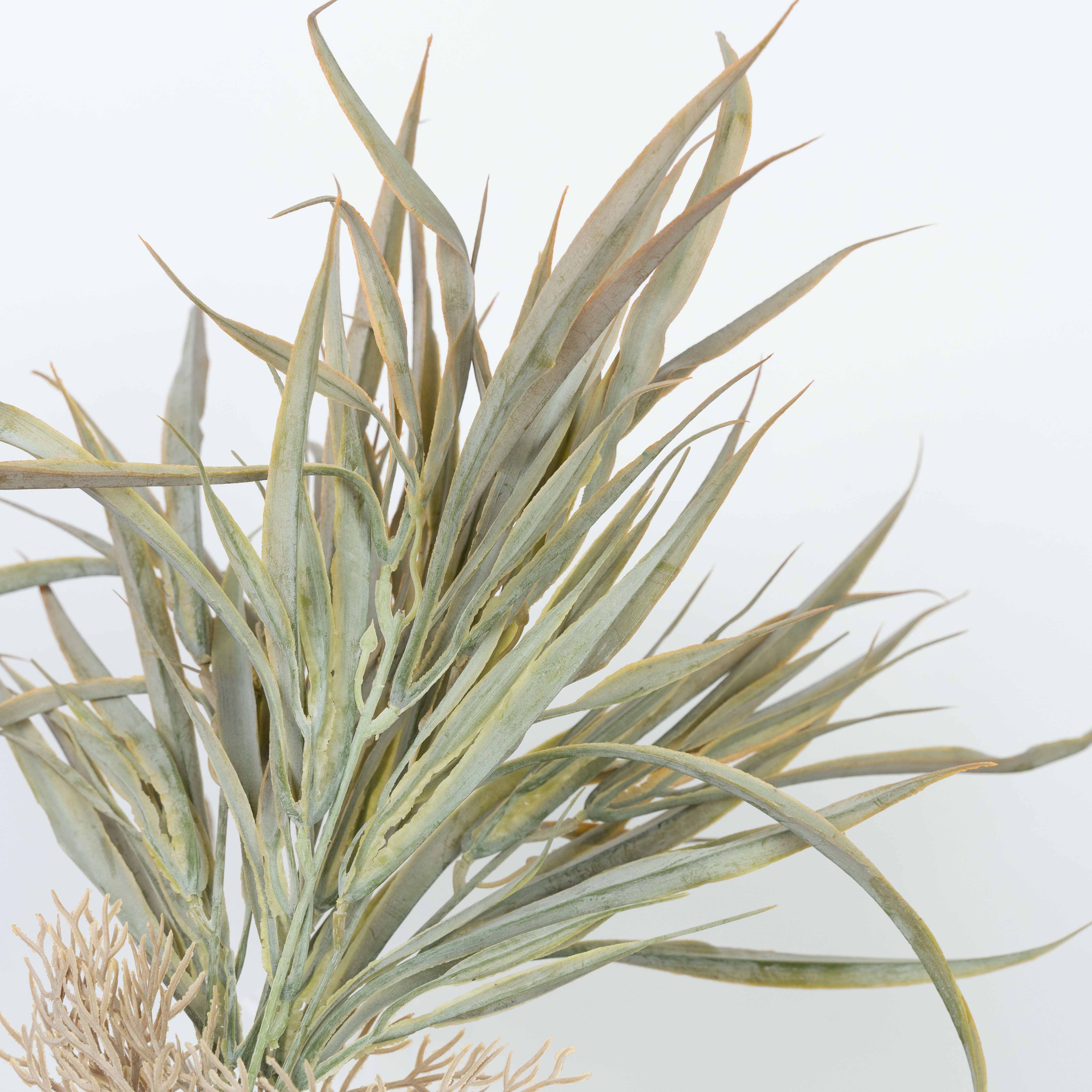 16" PE GRASS BUSH X 5