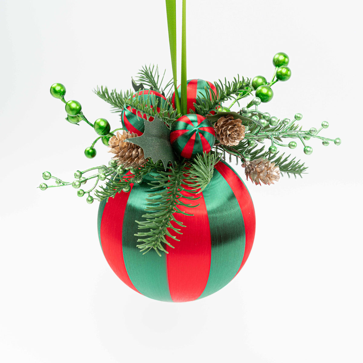 10"W X 8"H PINE PINECONE BERRY KISSING BALL