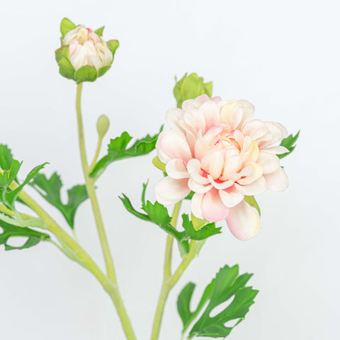 20" REAL TOUCH MUM SPRAY