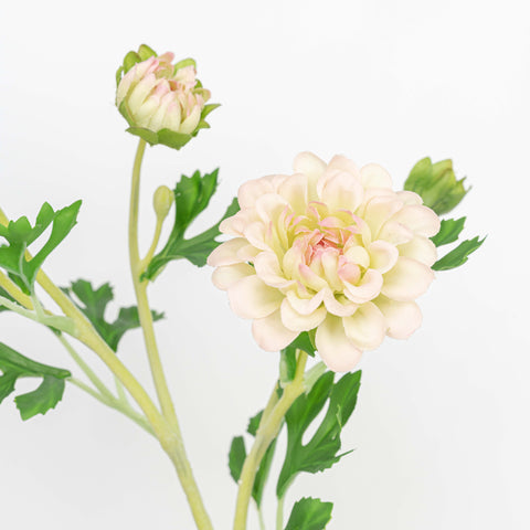 20" REAL TOUCH MUM SPRAY