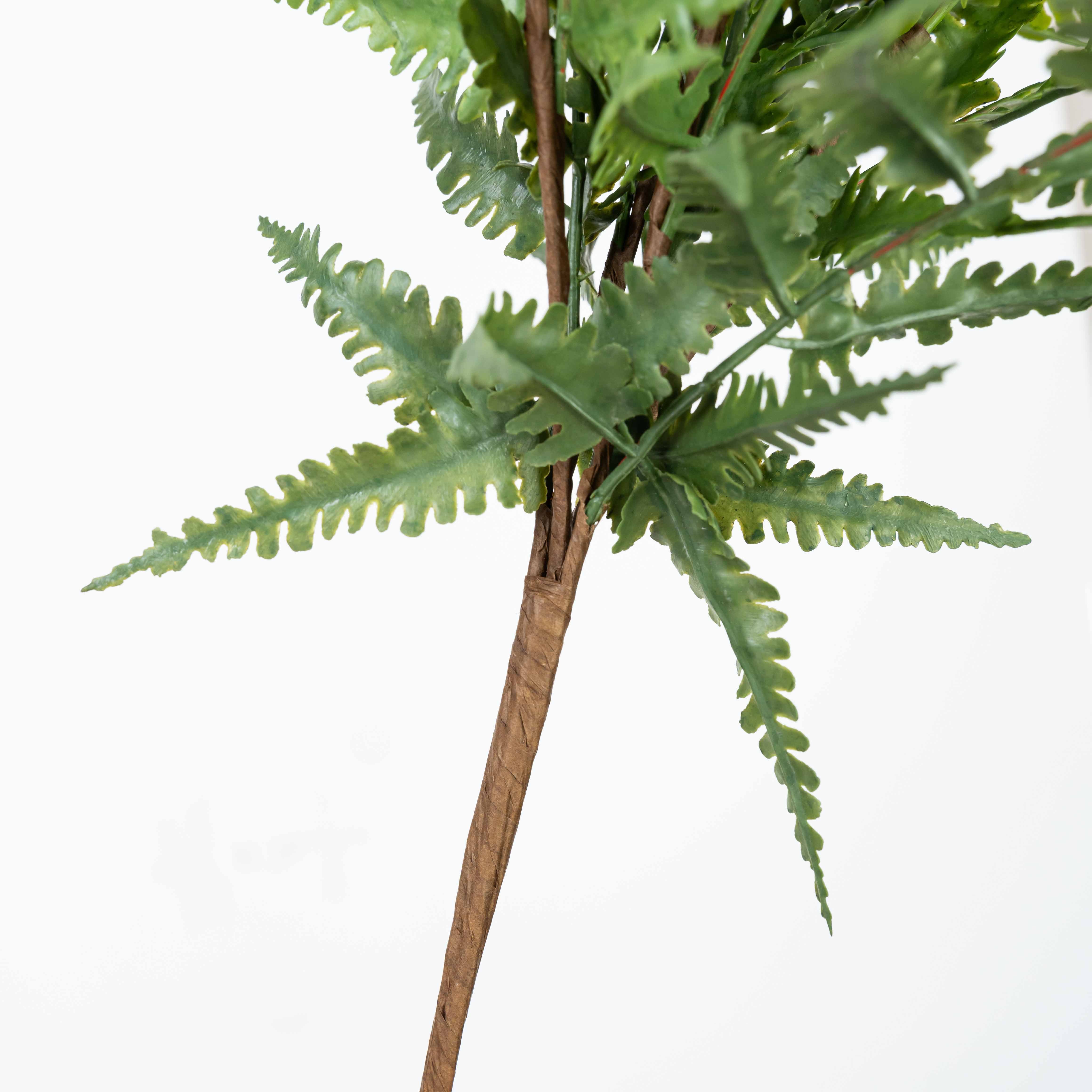 19" SOFT TOUCH FERN BUSH