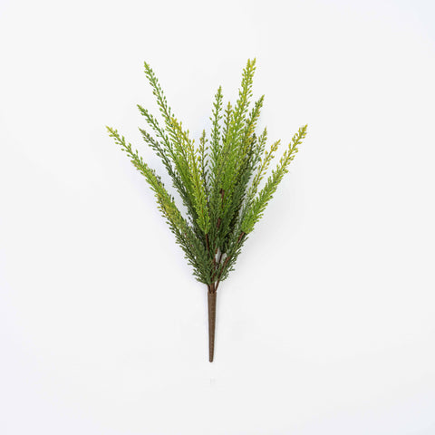 18" SOFT TOUCH CEDAR BUSH