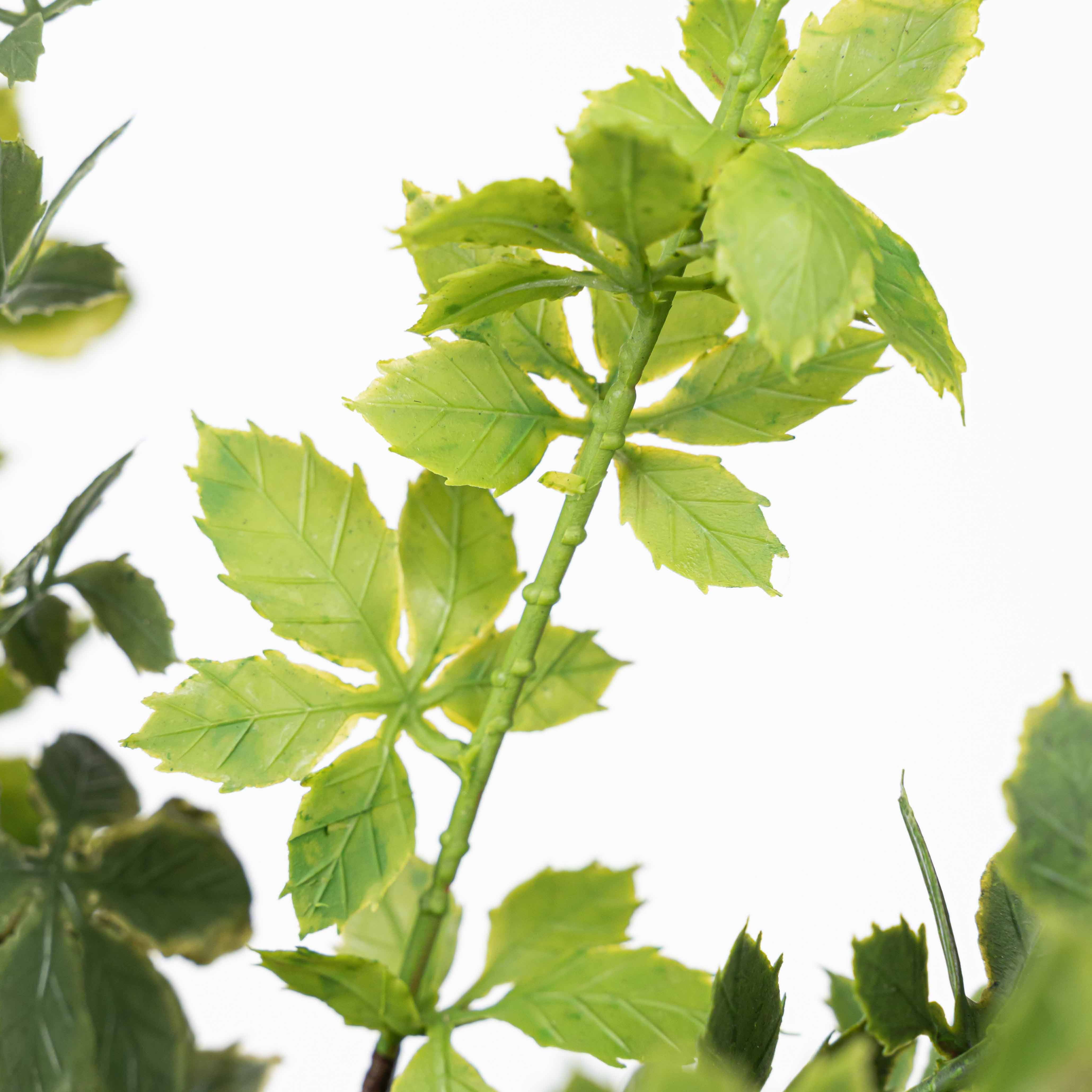 18" SOFT TOUCH FERN BUSH