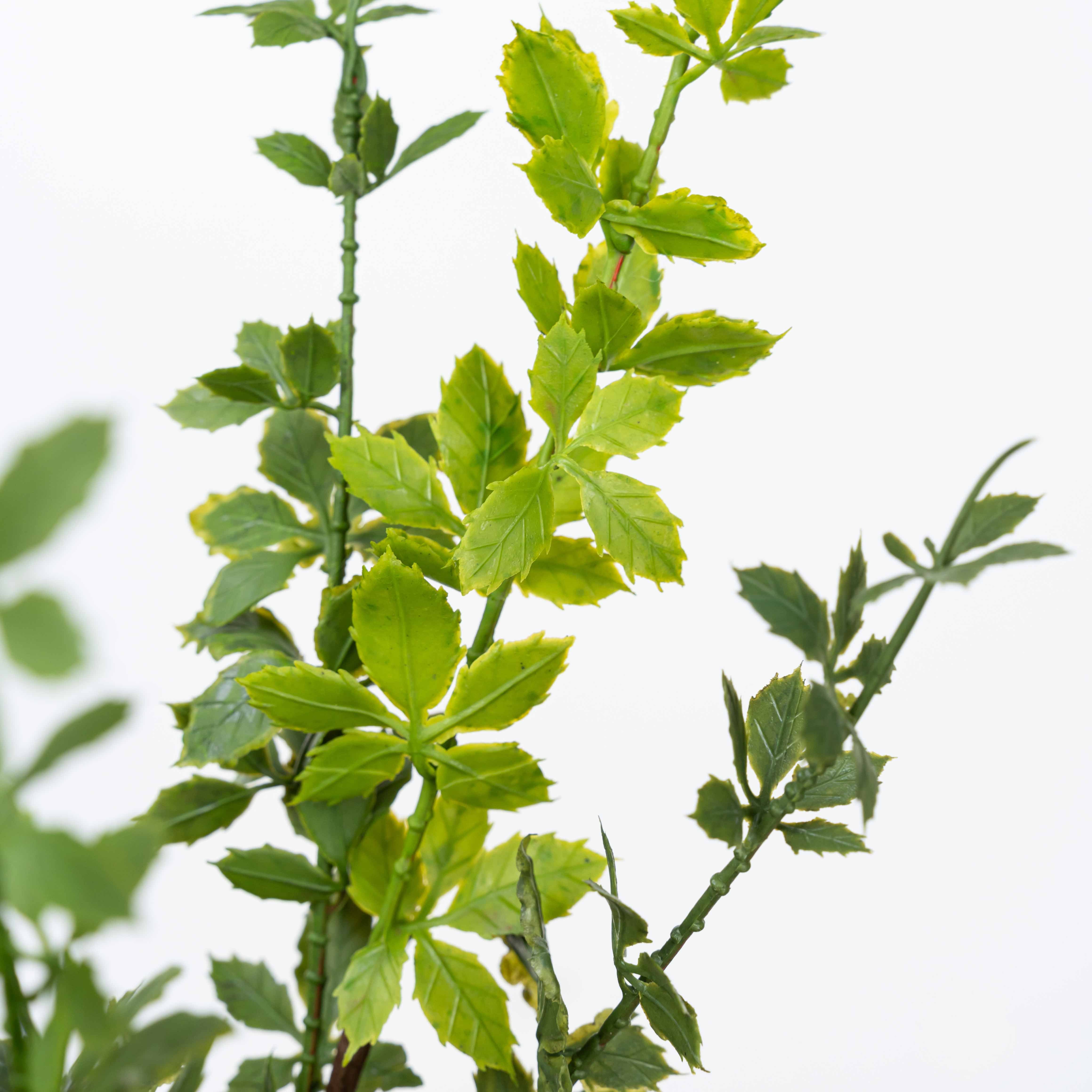 18" SOFT TOUCH FERN BUSH