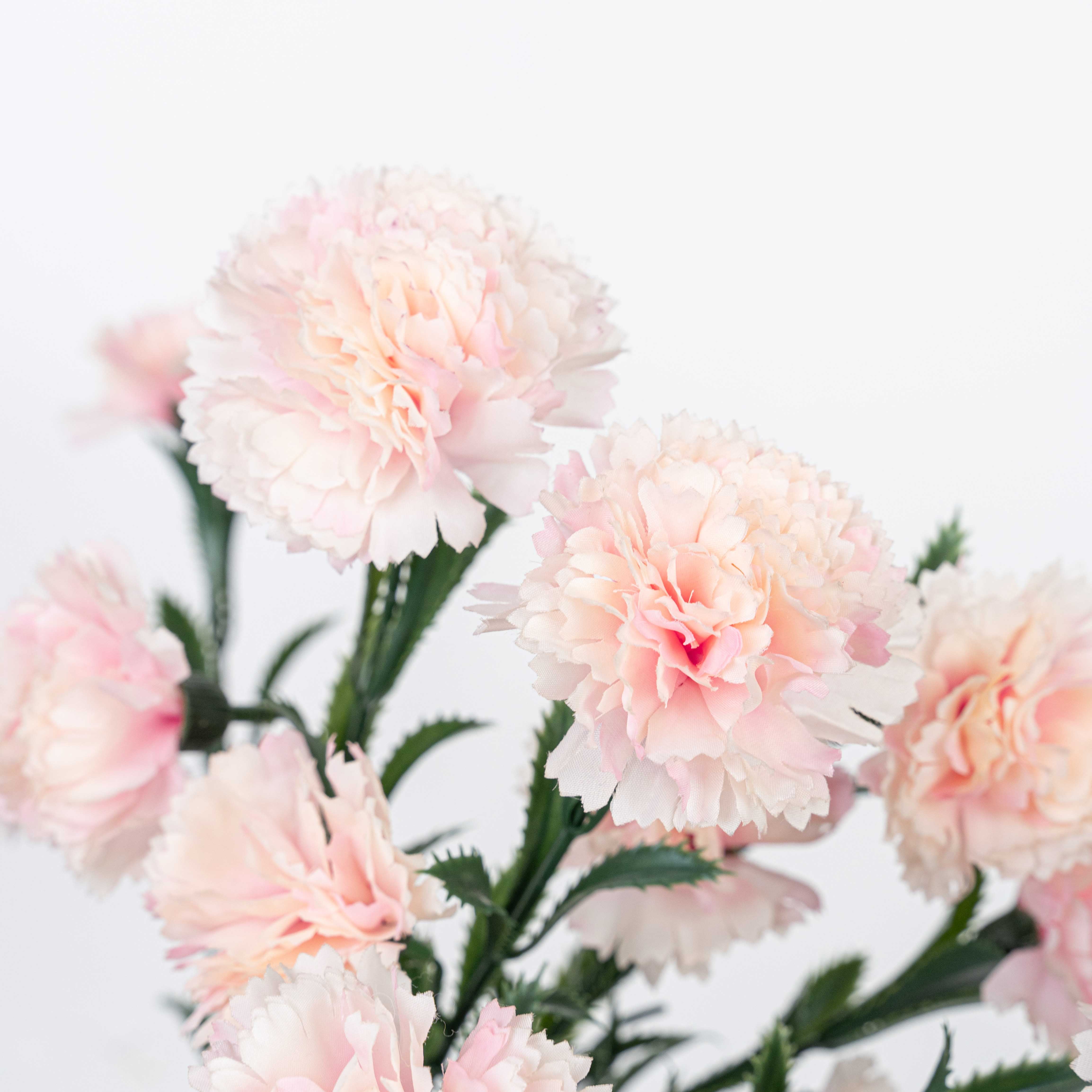 18" CARNATION BUSH X 7