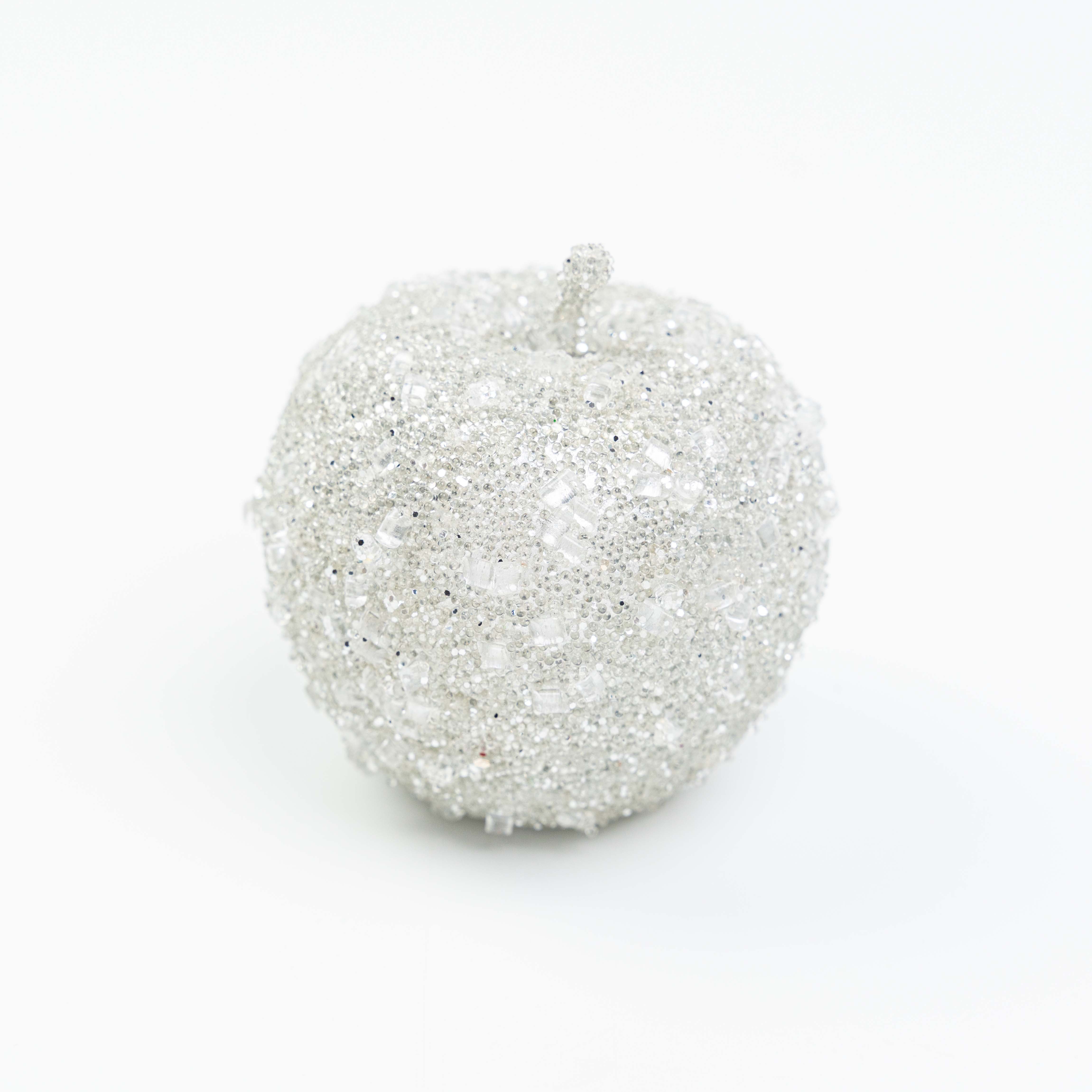 3" X 3" BEADED APPLE